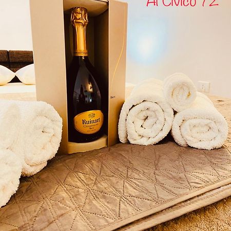 פיצו Casa Vacanze Al Civico 72 מראה חיצוני תמונה